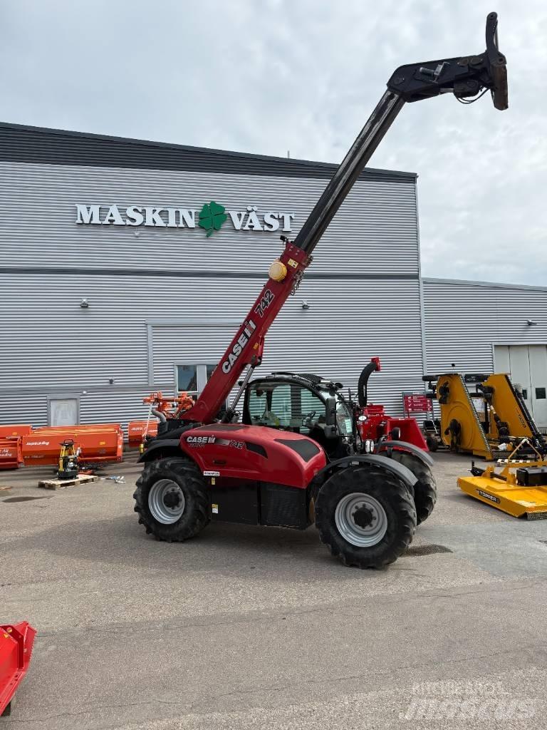 Case IH Farmlift 742 Telescopic Handlers