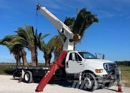 Ford F 750 Boom / Crane / Bucket Trucks