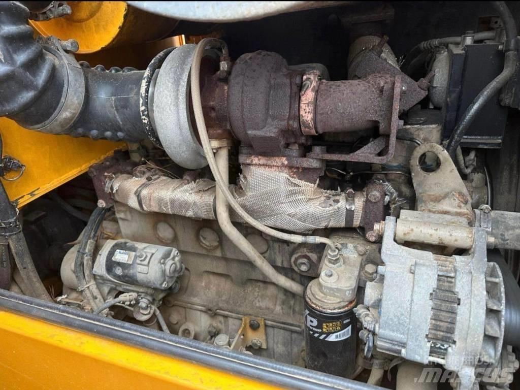 Hyundai HL 740-7 Wheel Loaders