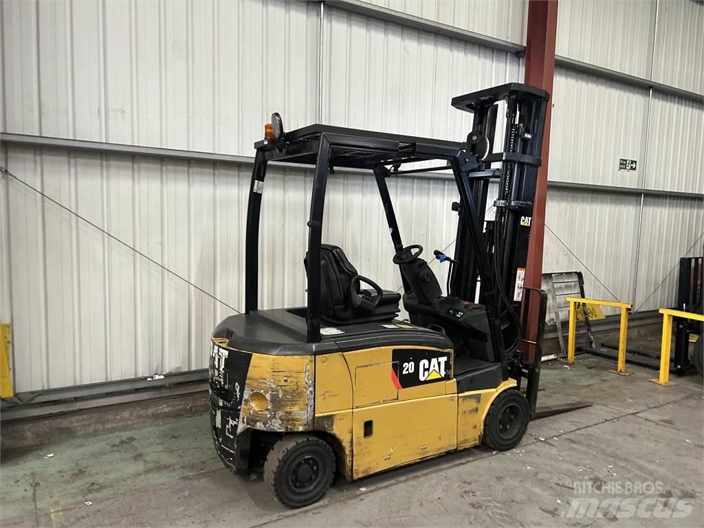 CAT EP20PN Electric Forklifts