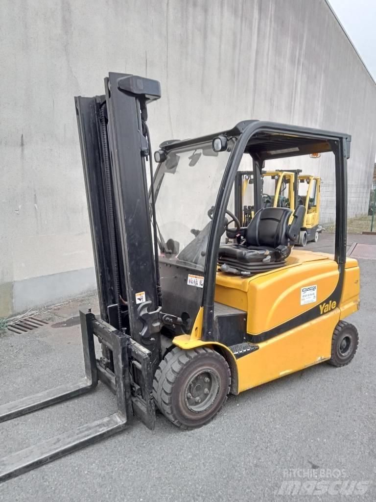 Yale ERP35 Electric Forklifts
