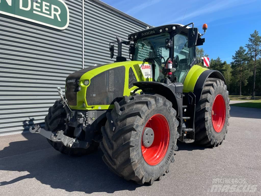CLAAS 960 Axion Tractors