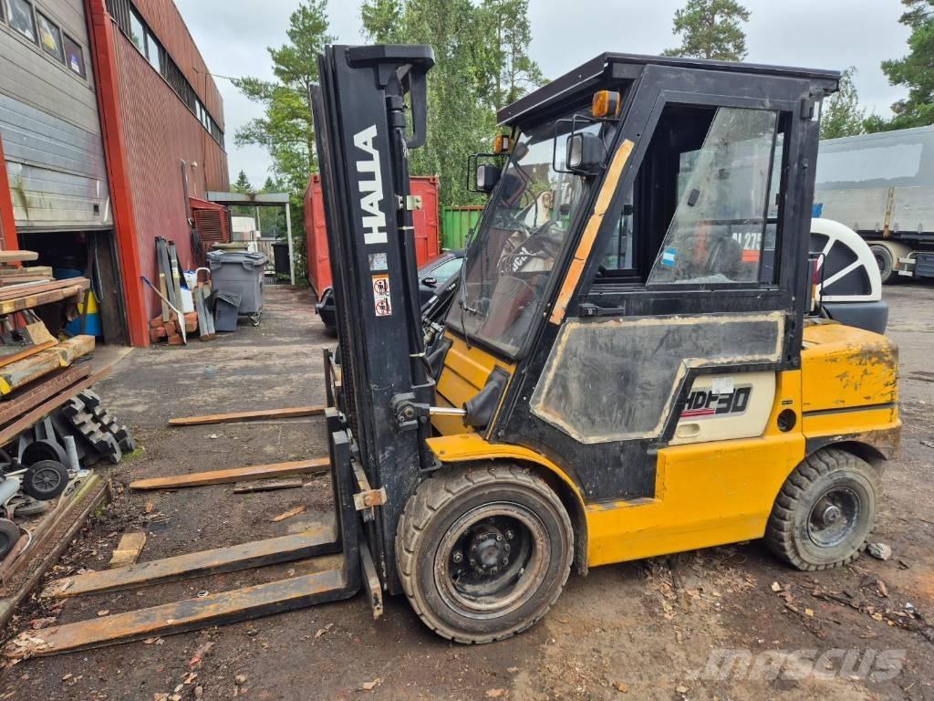 Halla HDF 30 Diesel Forklifts