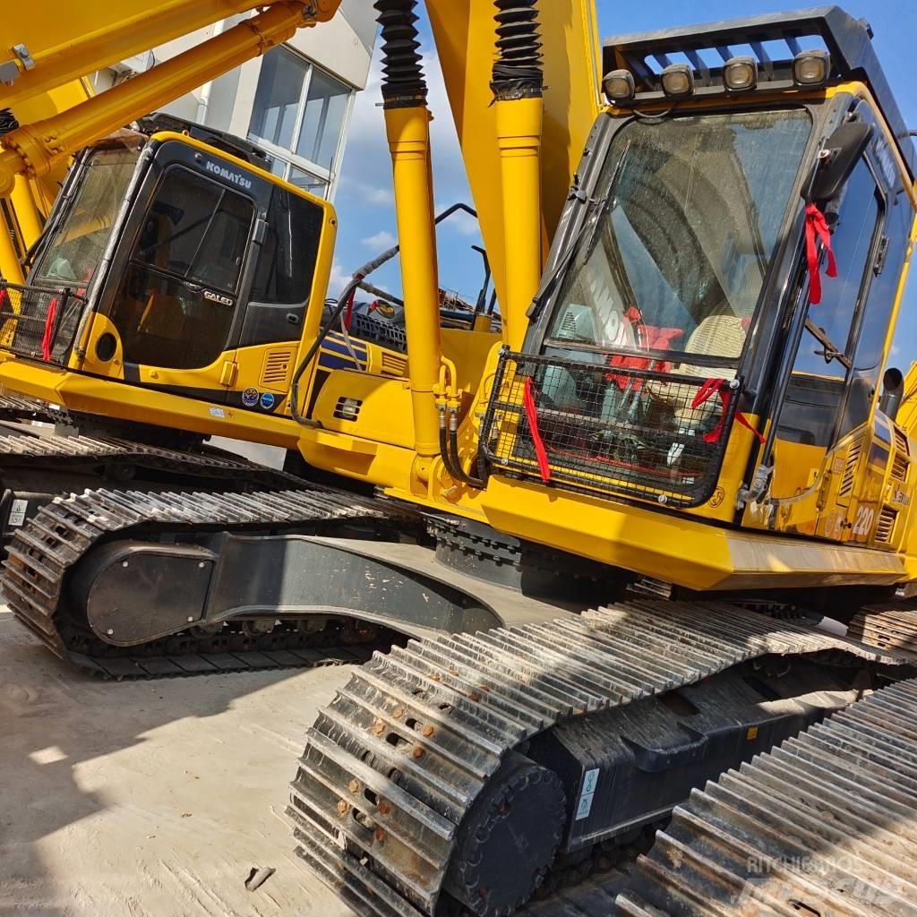 Komatsu PC 220-7 Crawler excavators