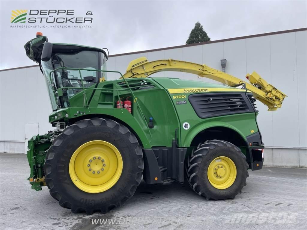John Deere 9700i Forage Harvester