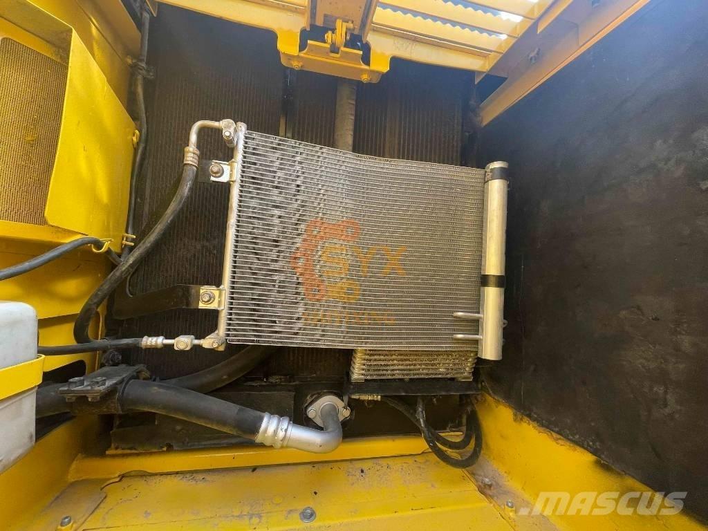 Komatsu PC 220 -8N1 Crawler Excavators