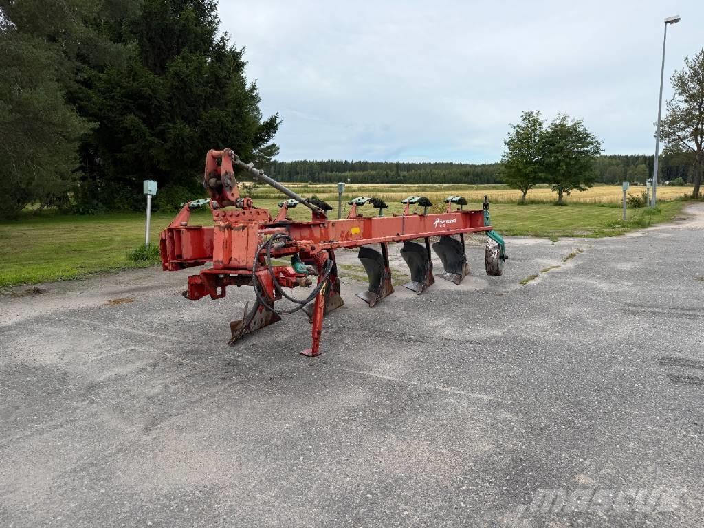 Kverneland AD-85 Plows