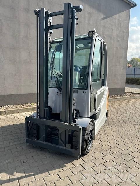Still RX 60-30 Electric Forklifts