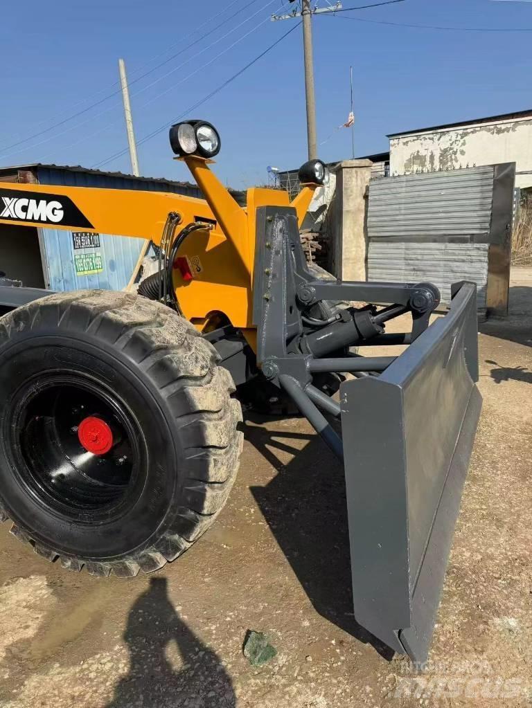 XCMG GR 2153 Motor Graders