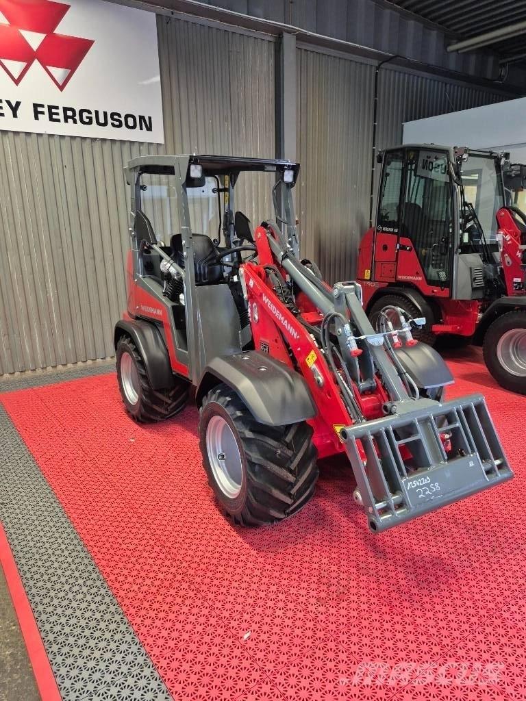 Weidemann 1260 LP Multi purpose loaders