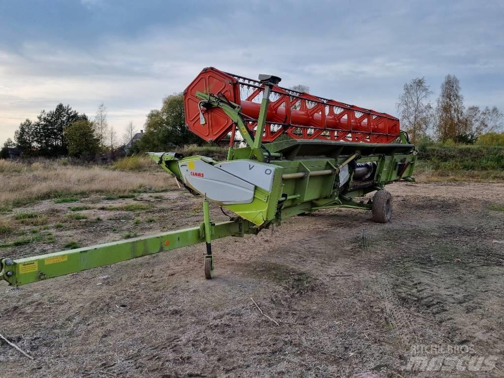 CLAAS Lexion 600 Combine Harvesters