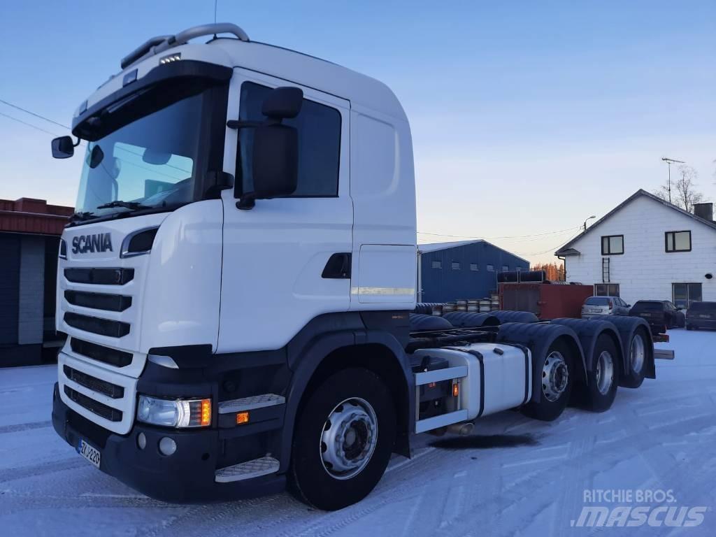 Scania R 520 Cab & Chassis Trucks
