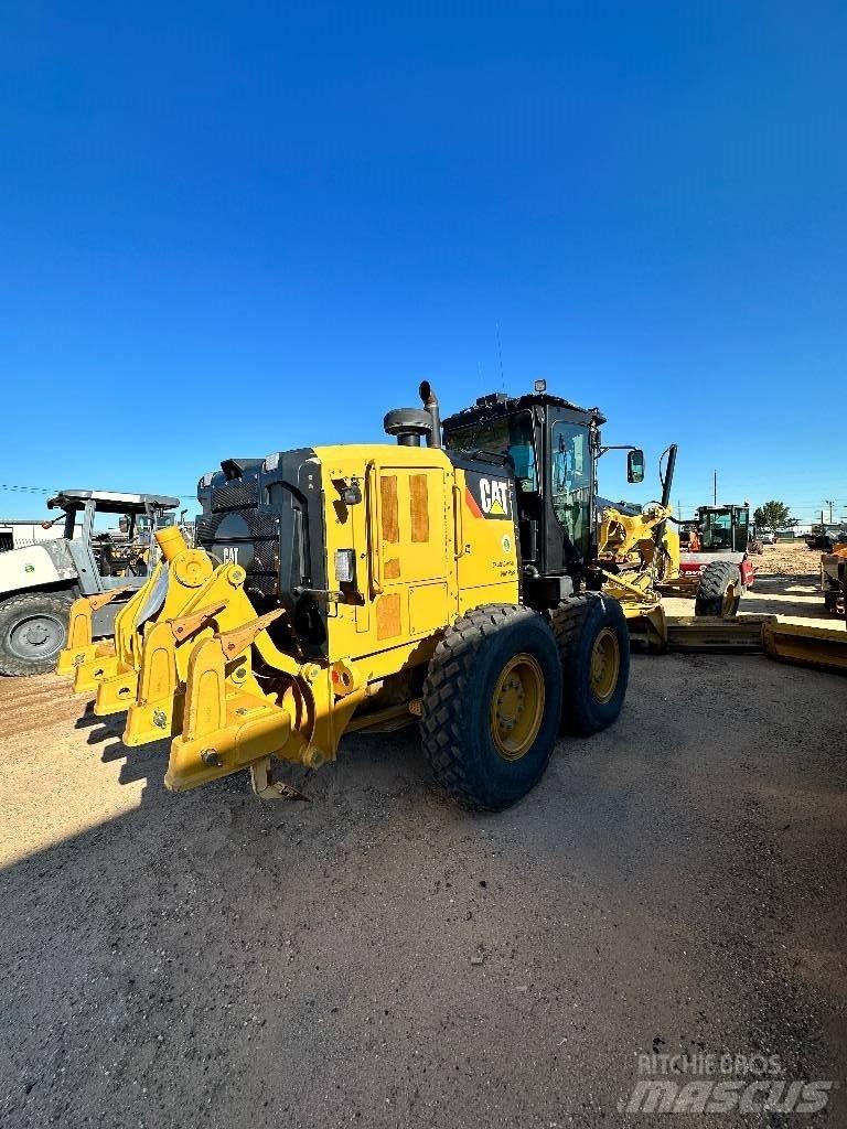 CAT 12 M 2 Motor Graders