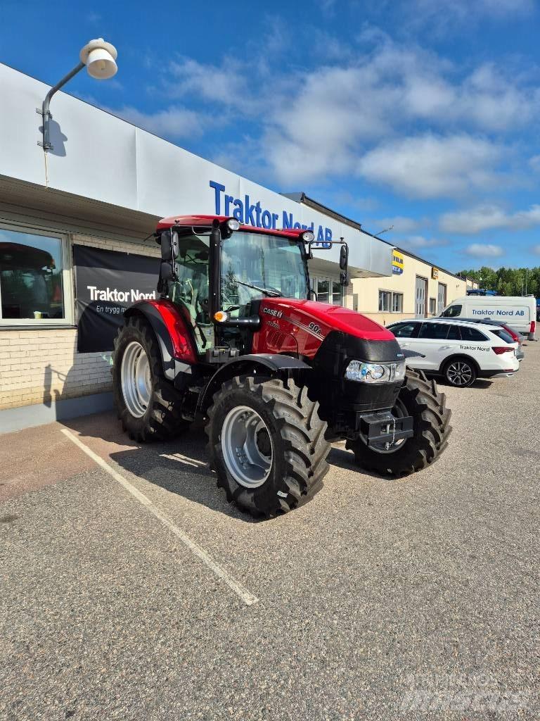 Case IH Farmall 90 Tractors
