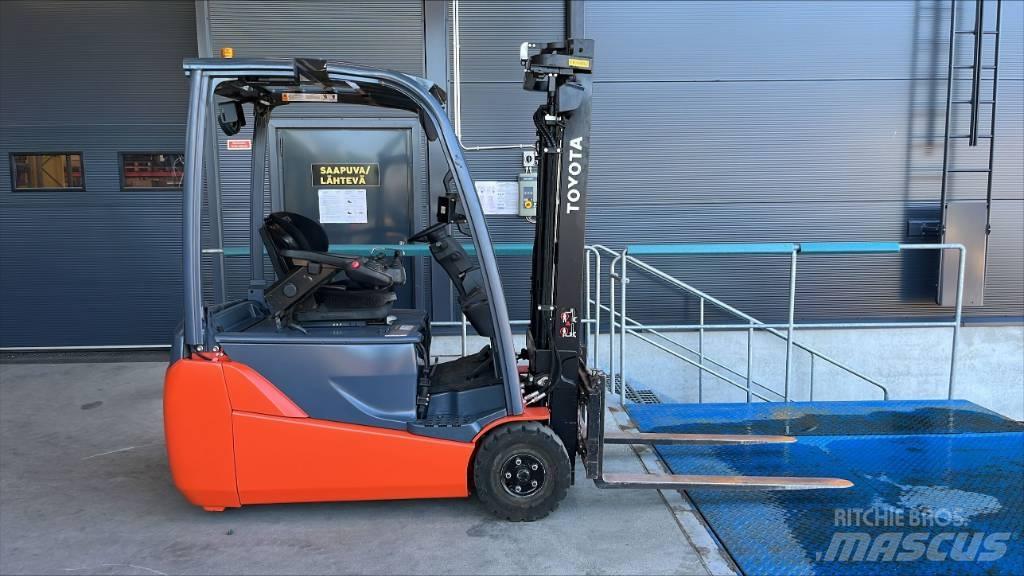 Toyota 8 FBET 16 Electric Forklifts