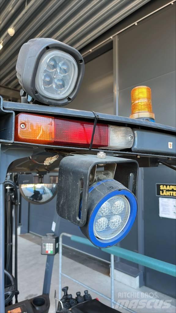 Toyota 8 FBET 16 Electric Forklifts