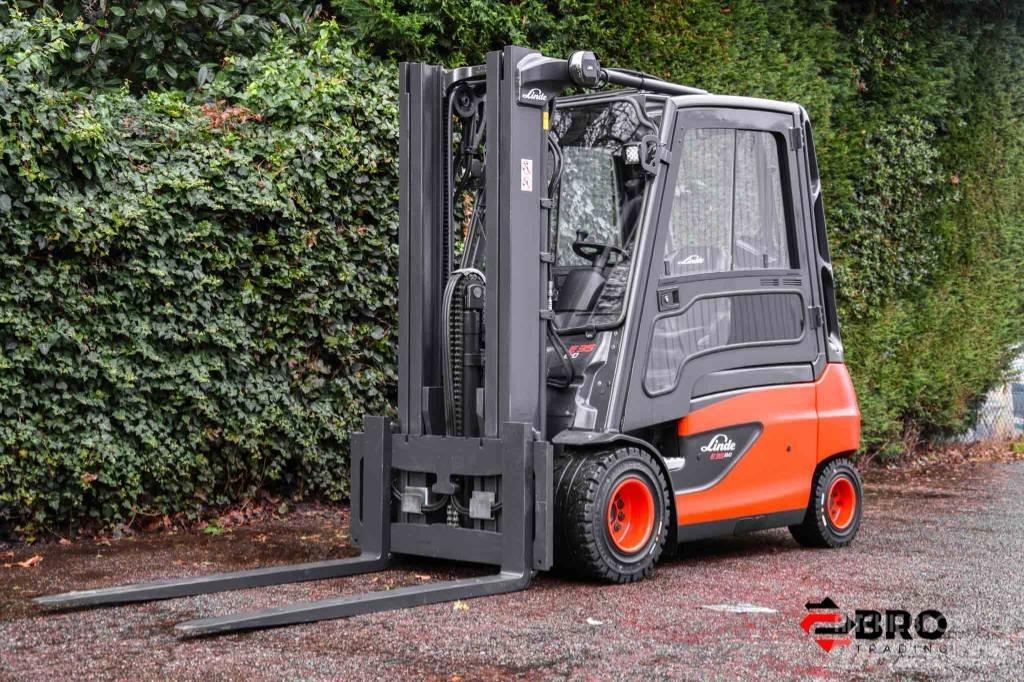 Linde E35L-01 Electric Forklifts
