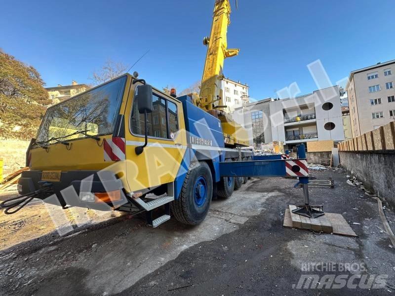 Liebherr LTM 1100-2 Mobile and all terrain cranes