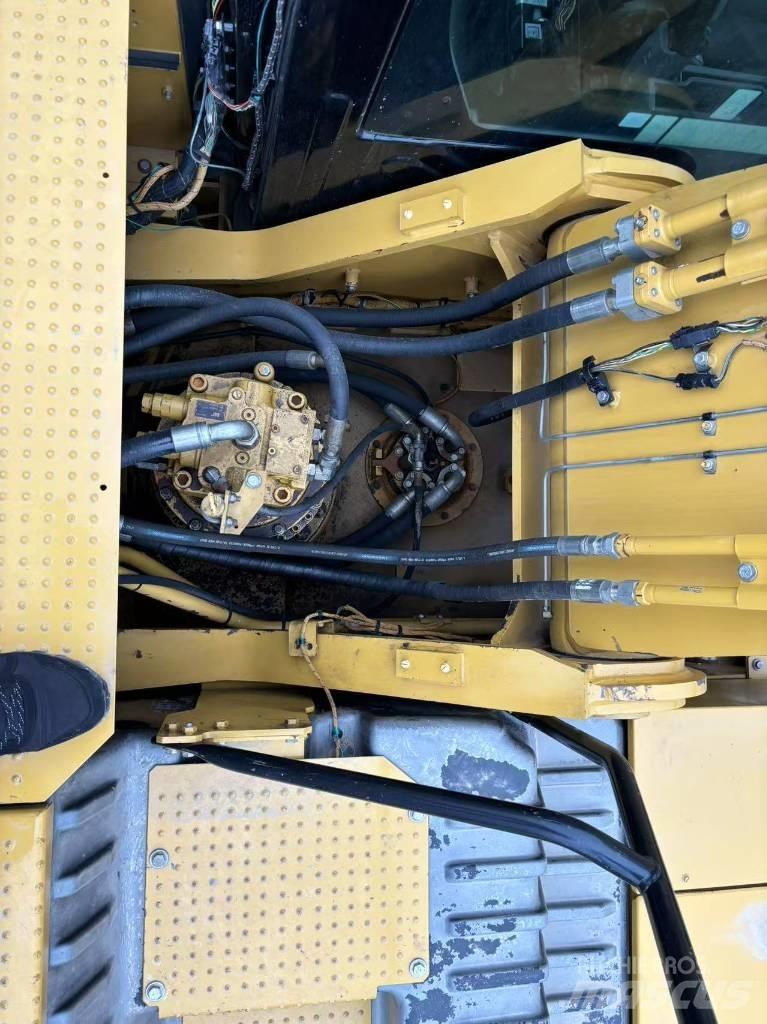 CAT 336GC Crawler Excavators