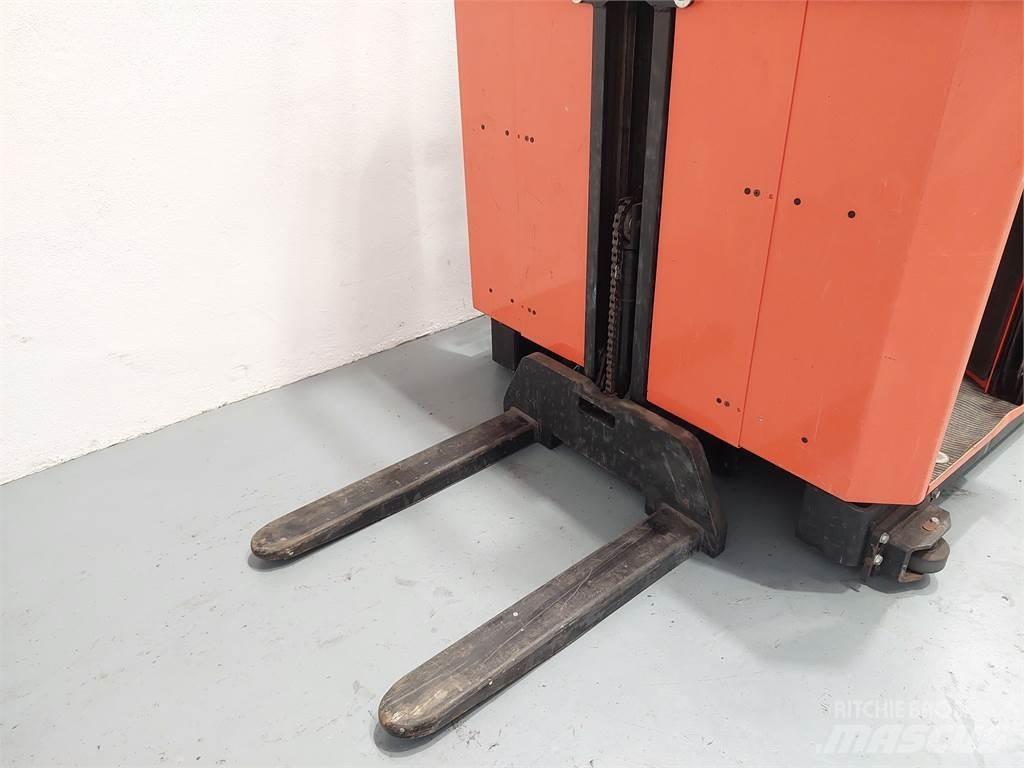 BT OP1000HSE Medium lift order picker