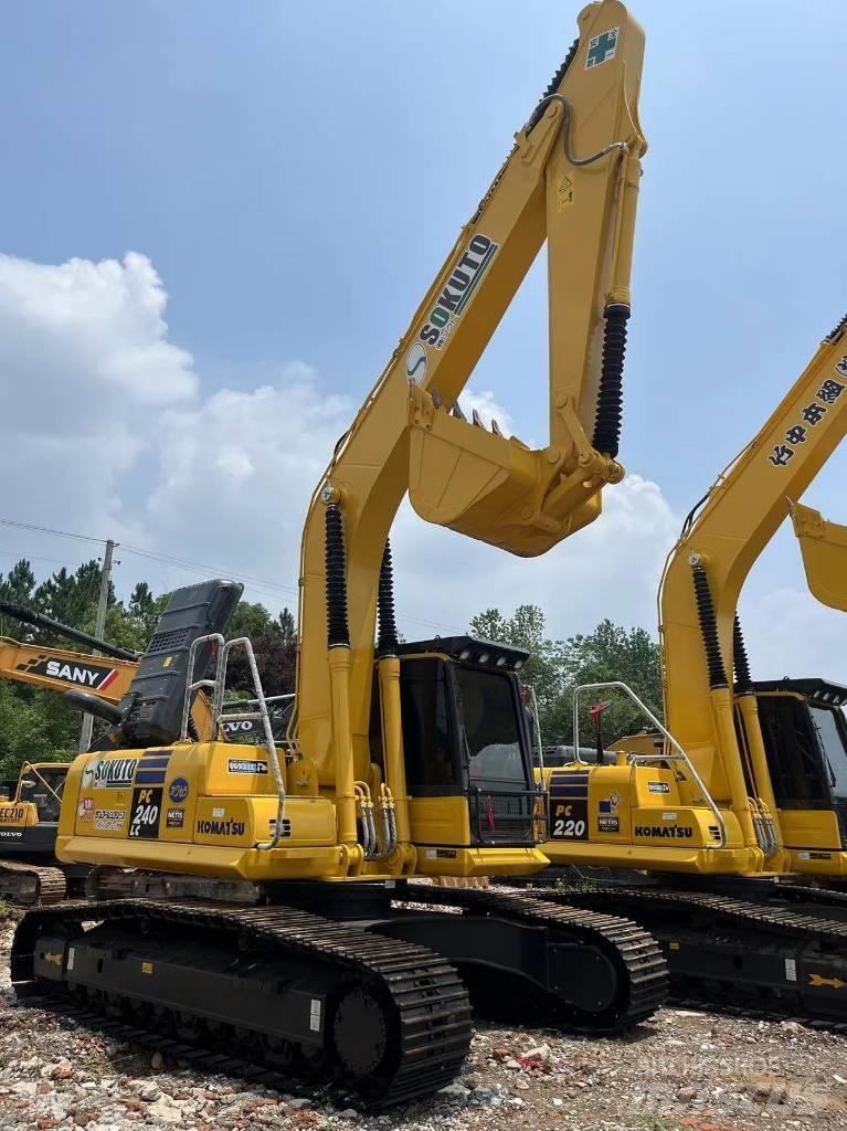 Komatsu PC 240-8 Crawler Excavators