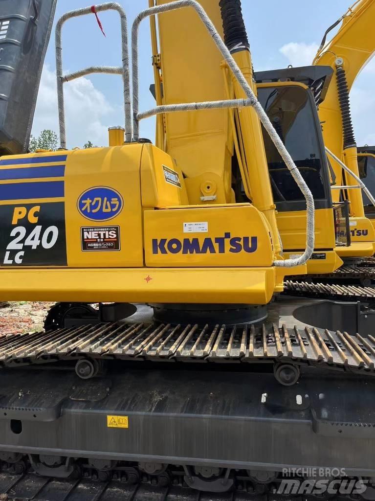 Komatsu PC 240-8 Crawler Excavators