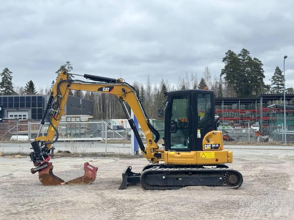 CAT 305.5 Mini Excavators <7t (Mini Diggers)