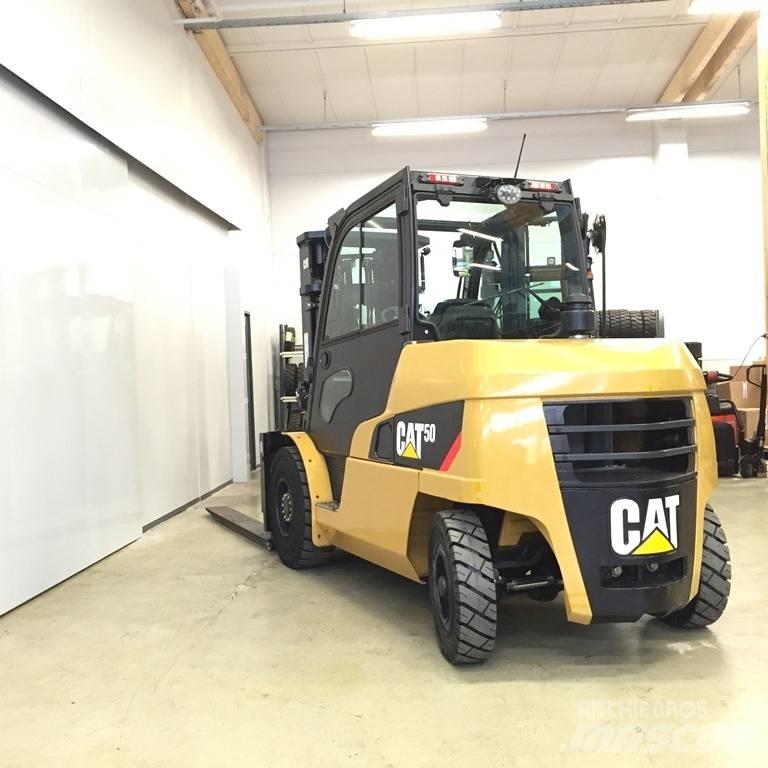 CAT DP 50 N Diesel Forklifts