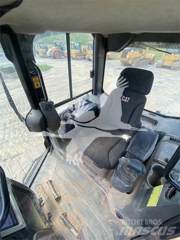 CAT D6K2 LGP Crawler dozers