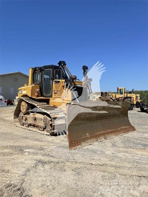 CAT D6T XL Crawler dozers