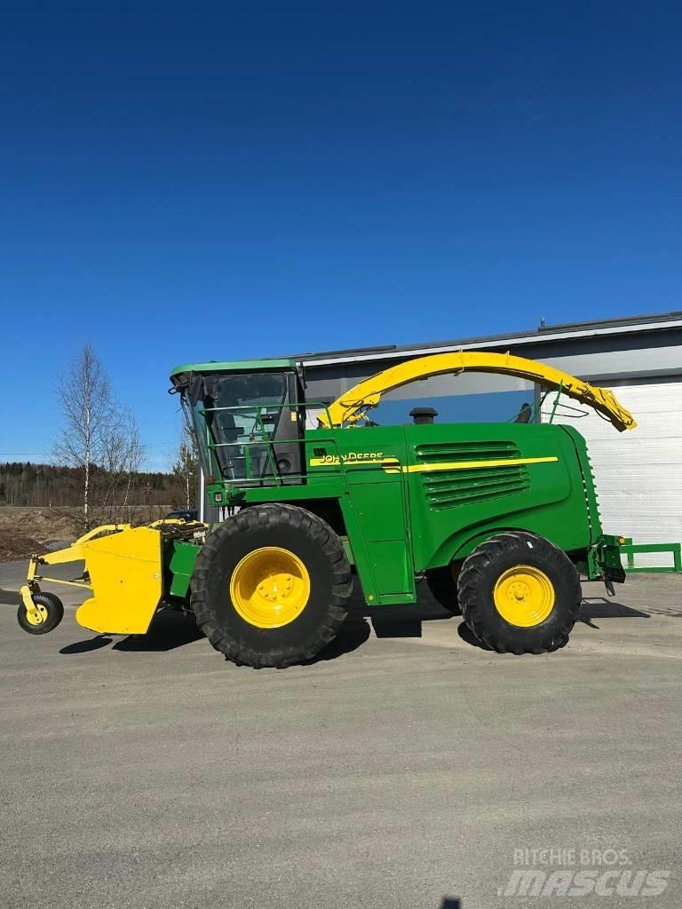 John Deere 7200 Foragers