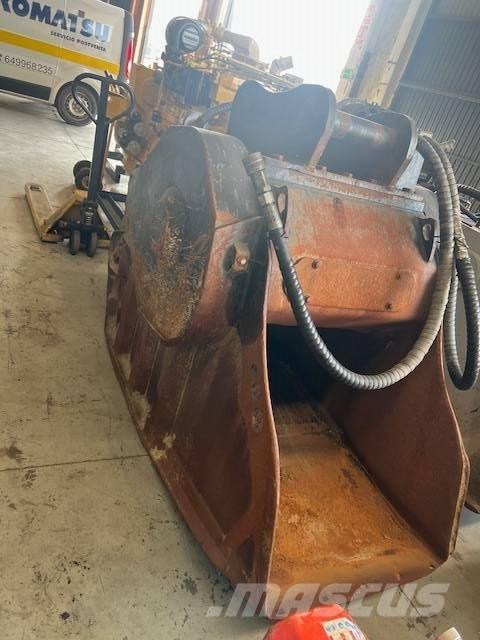 MB Crusher BF 70.2 Crushing buckets