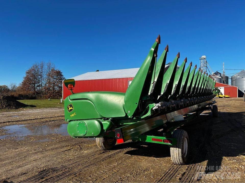 John Deere 716c Harvester Headers
