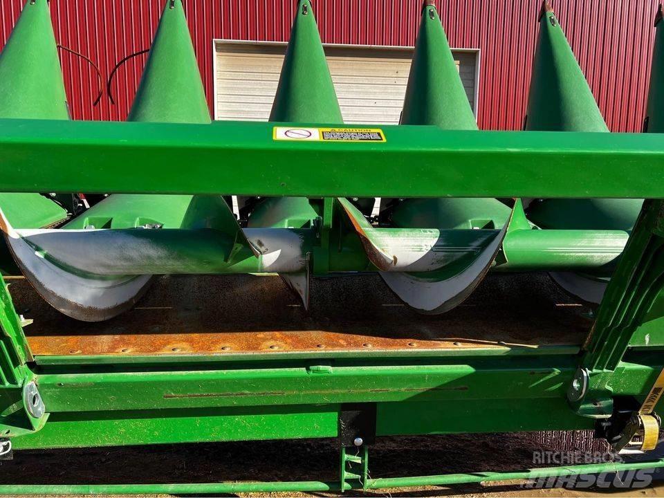 John Deere 716c Harvester Headers