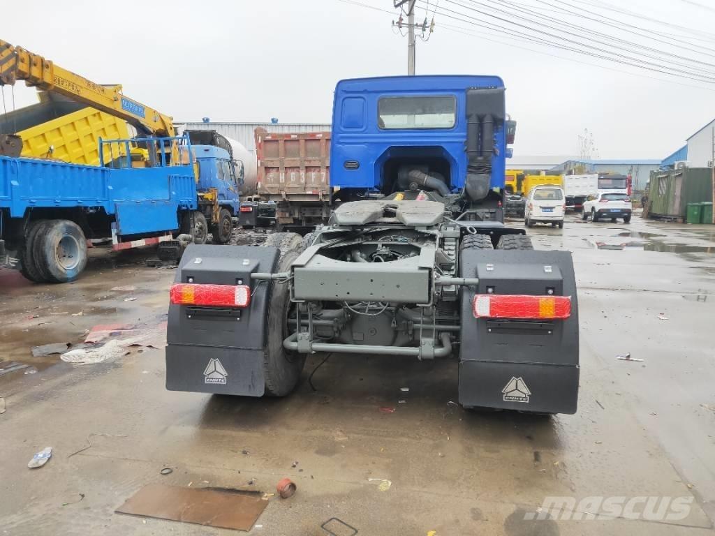 Howo 375 6x4 Conventional Trucks / Tractor Trucks