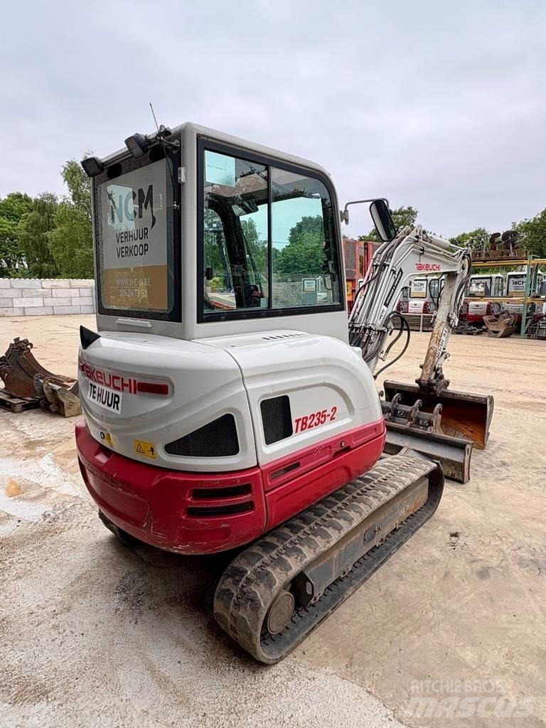 Takeuchi TB 235 Mini Excavators <7t (Mini Diggers)