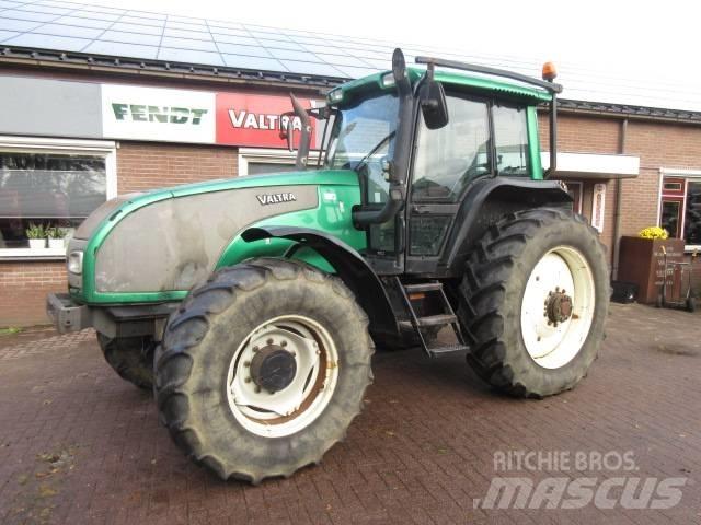 Valtra T190 Tractors