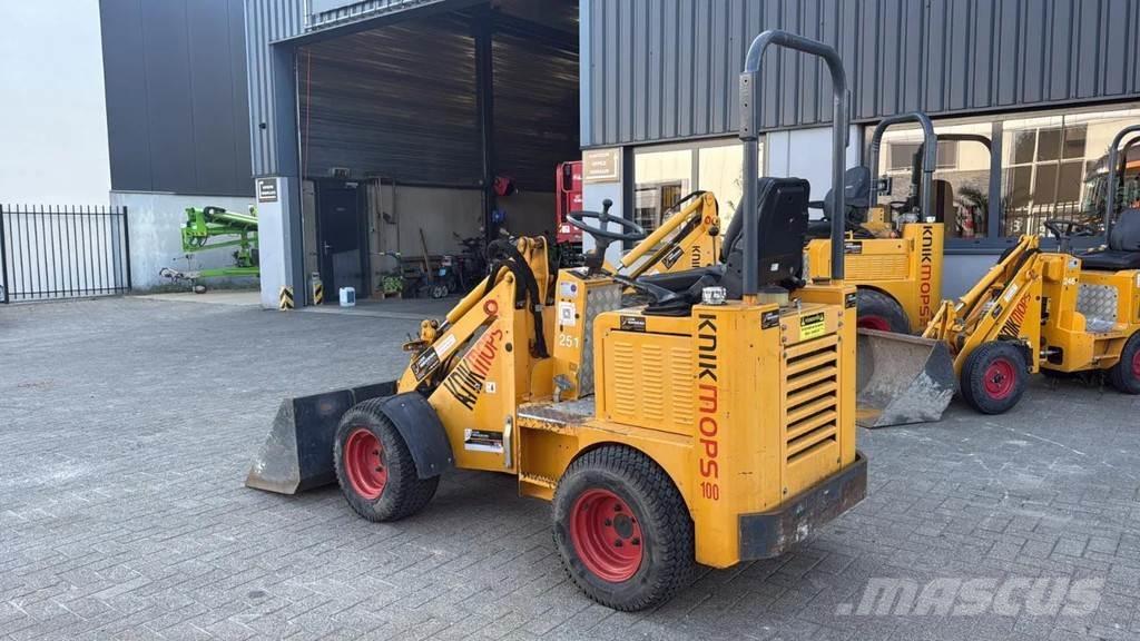 Knikmops KM 100 Wheel Loaders
