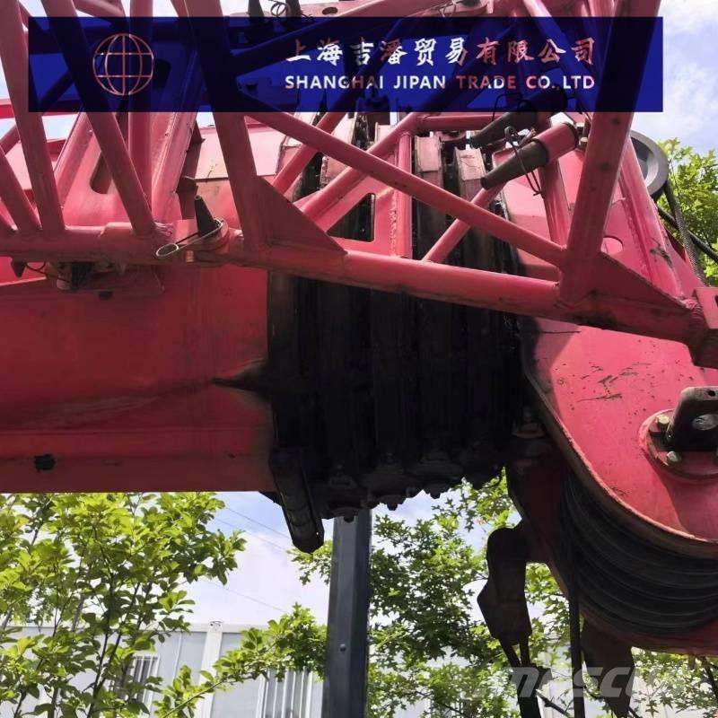 Sany STC 800 Mobile and all terrain cranes
