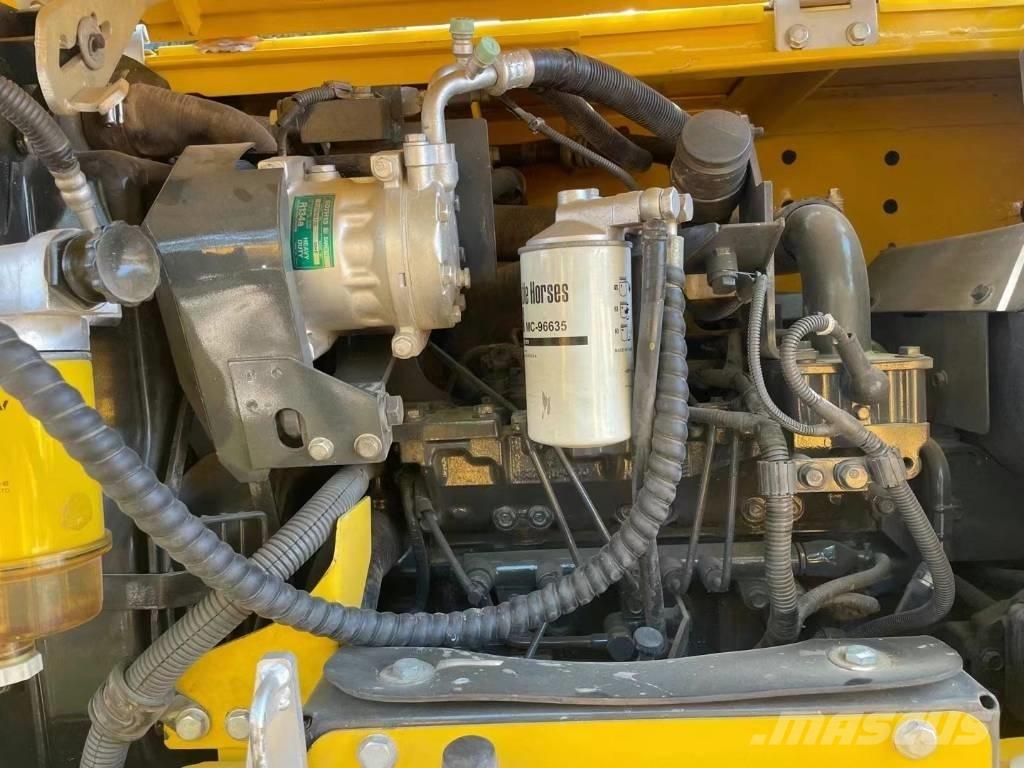 Komatsu PC70-8 Mini excavators  7t - 12t