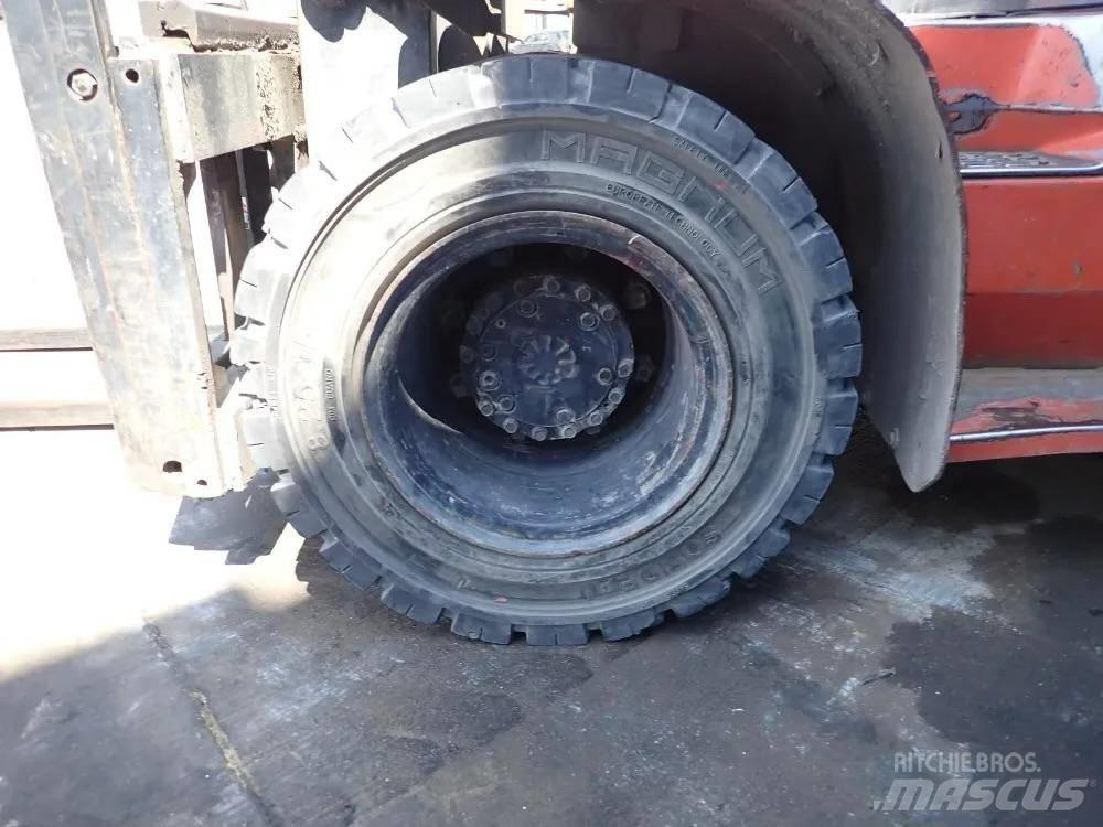 Toyota 8FD70U Misc Forklifts