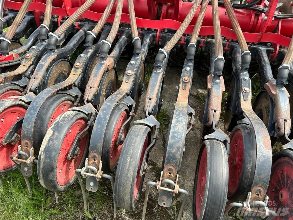 Horsch Pronto 3 DC Drills