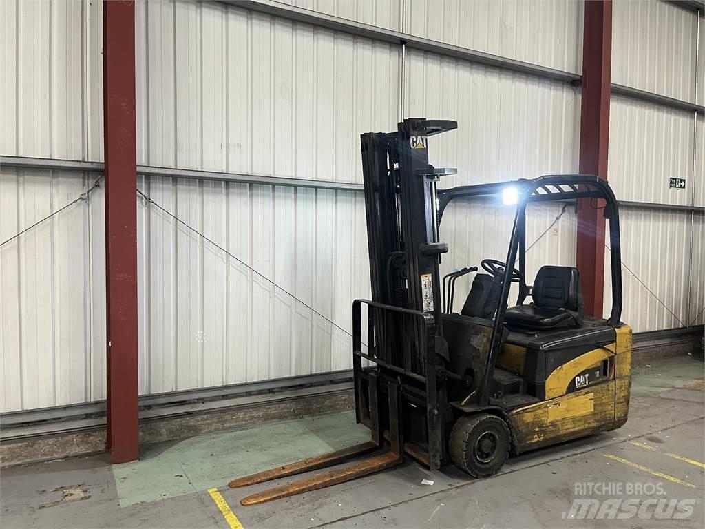 CAT EP18NT Electric Forklifts
