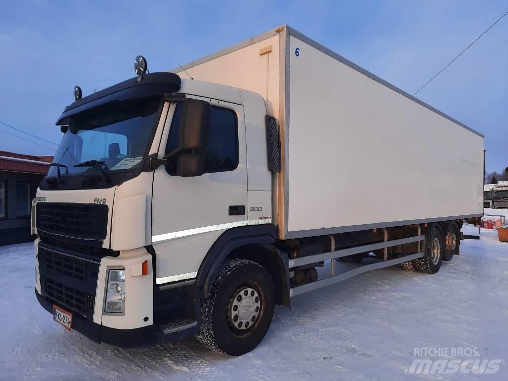 Volvo FM 9 300 Box trucks