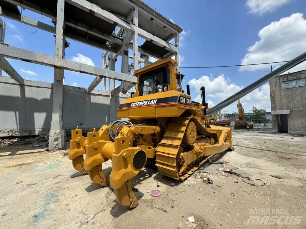 CAT D 7 R Crawler dozers