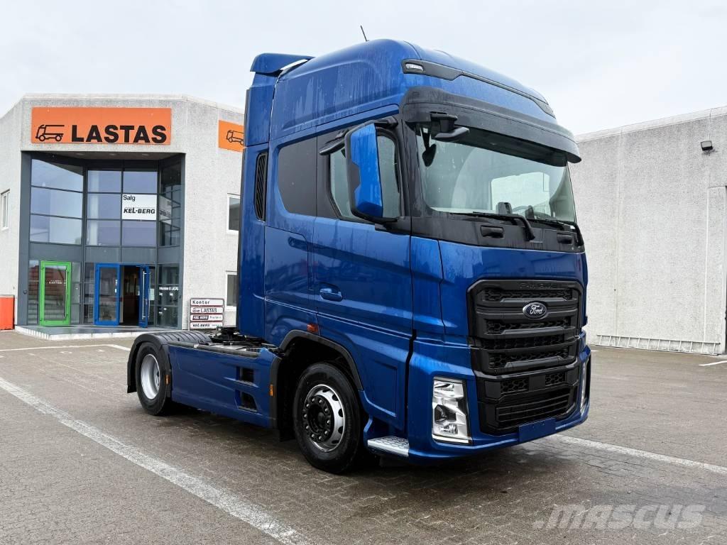 Ford F-Max Conventional Trucks / Tractor Trucks