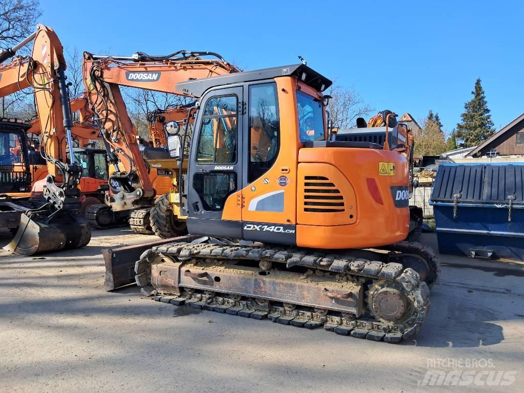 Develon DX 140 LCR-5 Crawler Excavators