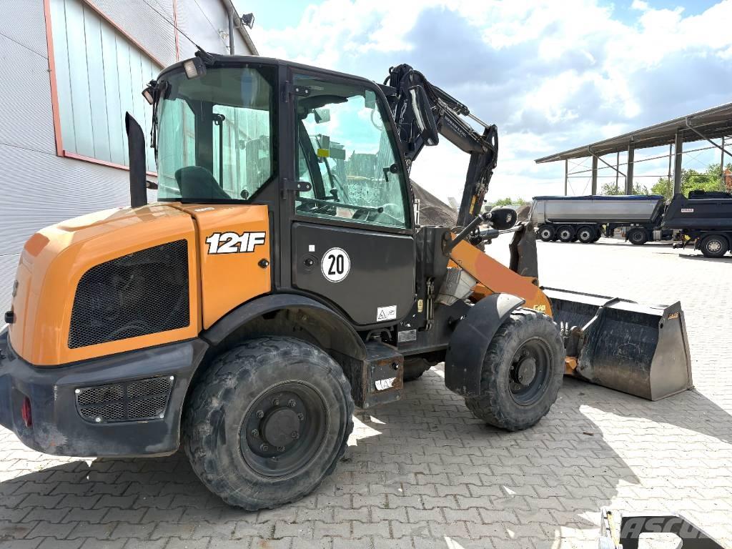 CASE 121F Wheel Loaders