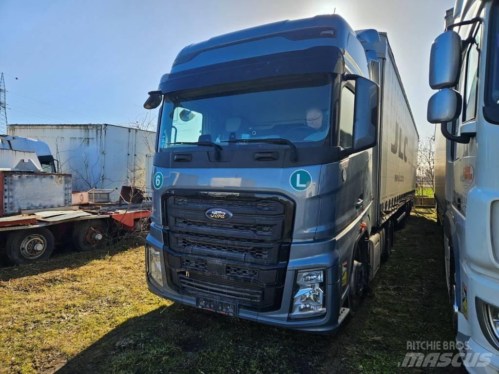 Ford F-Max Conventional Trucks / Tractor Trucks