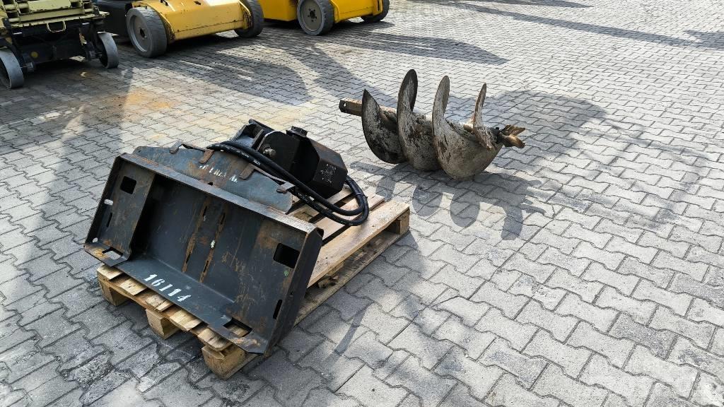 Bobcat 30 C Drilling Equipment